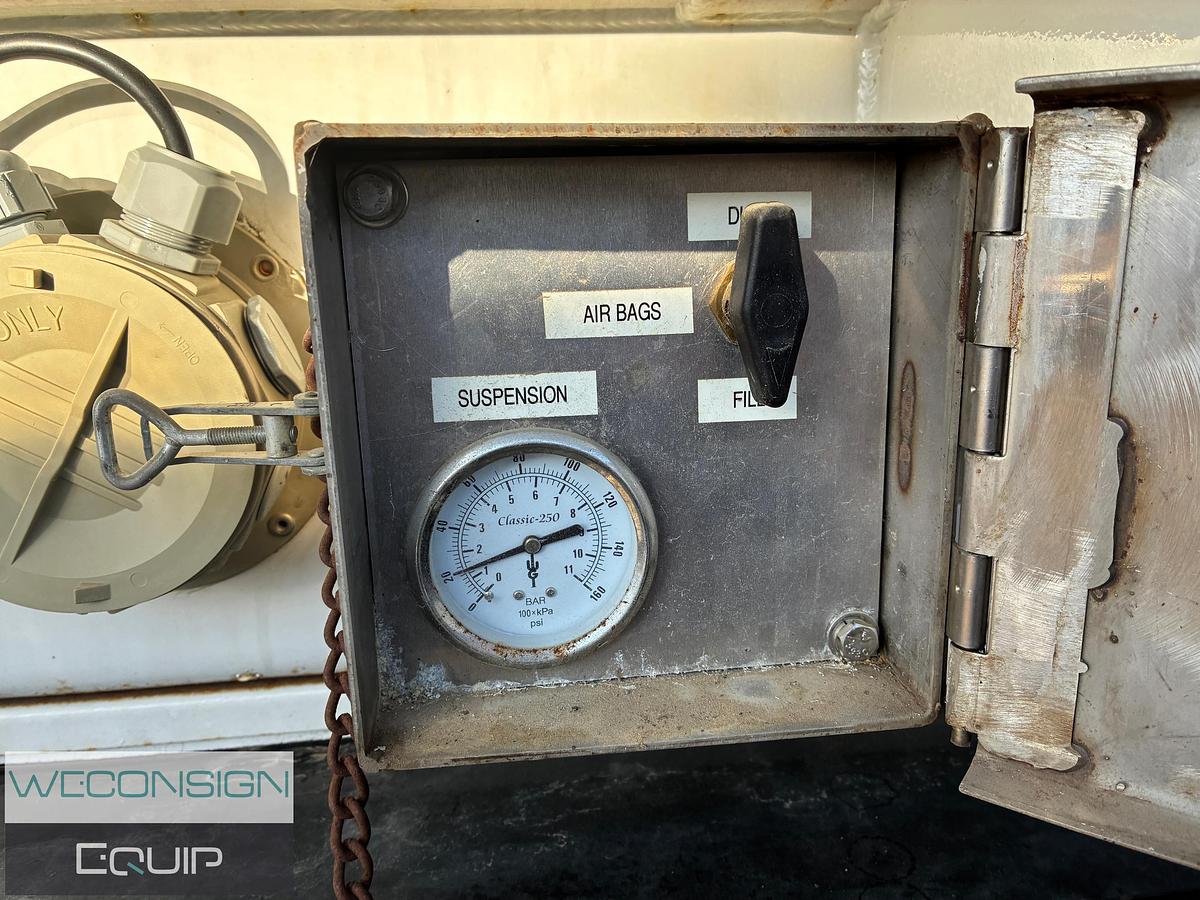 Used 2014 Jasper Tandem Non Code Stiff Pole Trailer