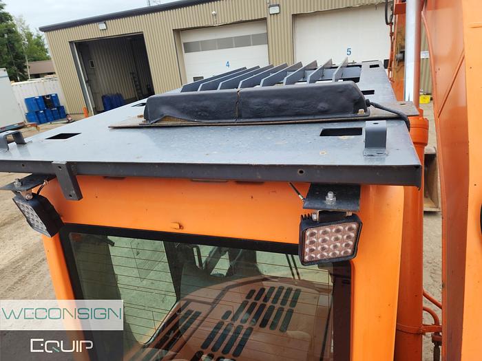 Used 2011 Doosan DX235LCR