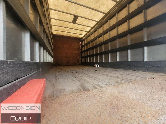 Used 2011 Isuzu NPR 18' Box/Van