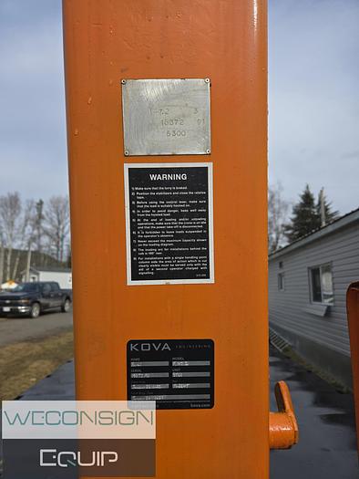 Used 1996 Mack CS200P Single Axle Boom/ Crane Truck