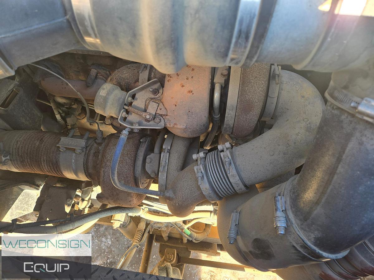 Used 2006 Kenworth C500B Bed Truck