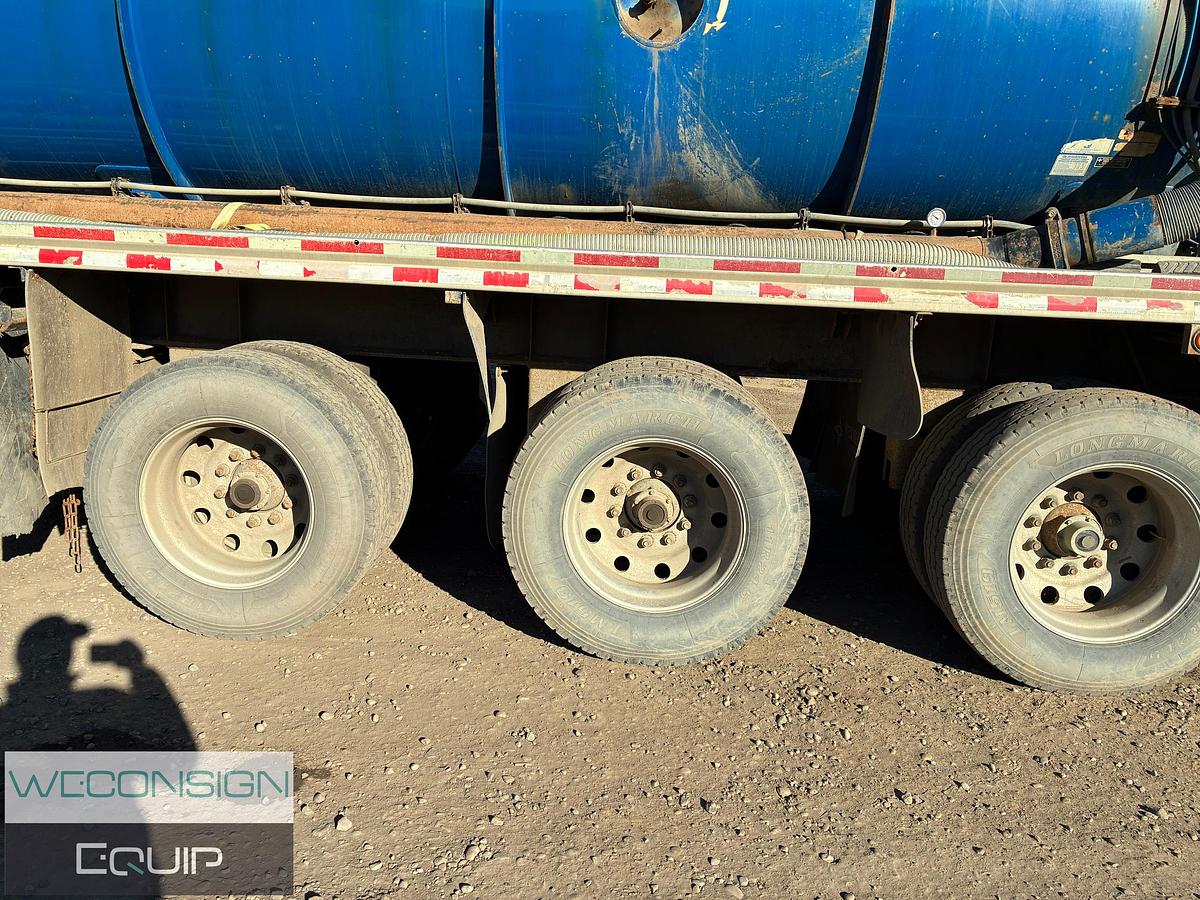 Used 2007 Peterbilt 378 Semi Vacuum Truck and Trailer