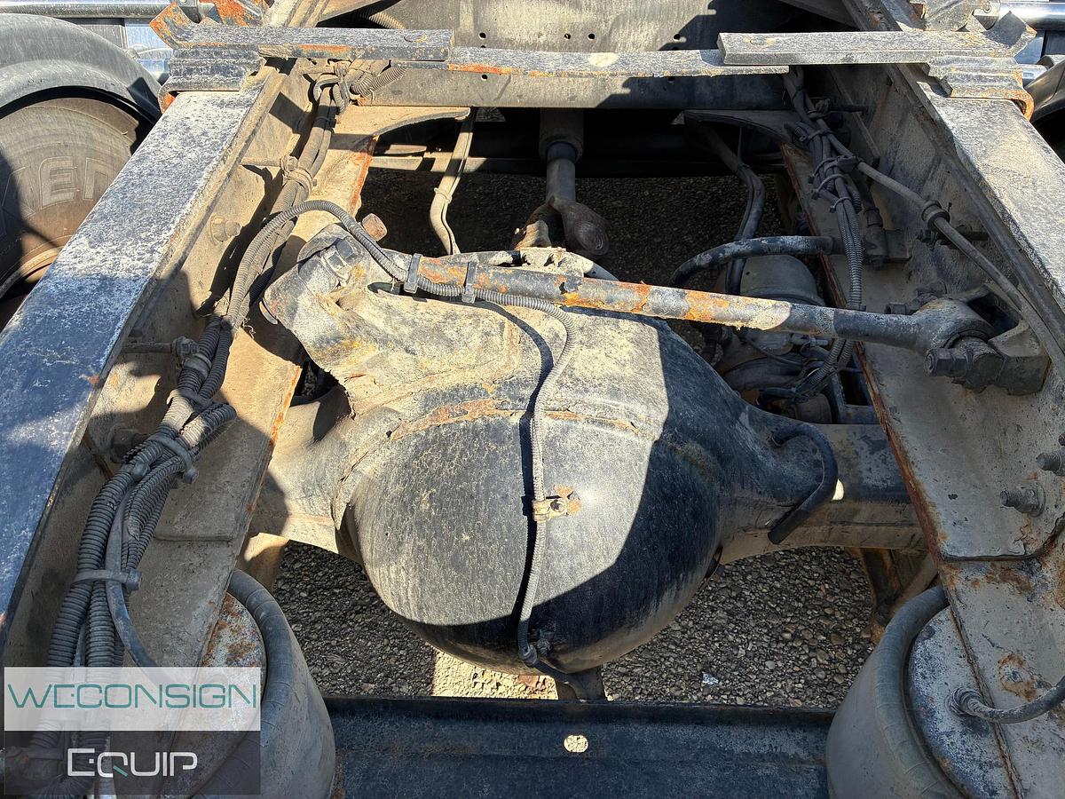 Used 2019 Western Star 4900SB Day Cab Truck Tractor