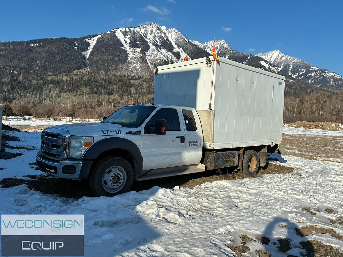 Used 2015 Ford F-550 Extended Cab Lube Truck