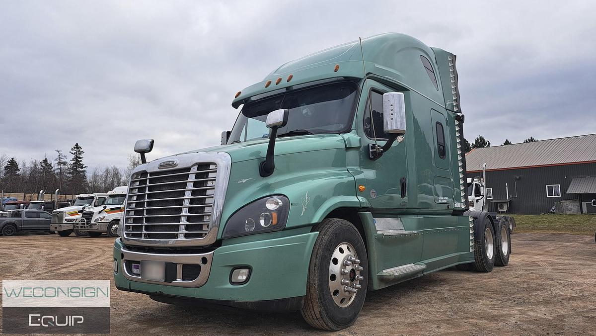 Used 2016 Freightliner Cascadia 125 Evolution Sleeper Truck Tractor