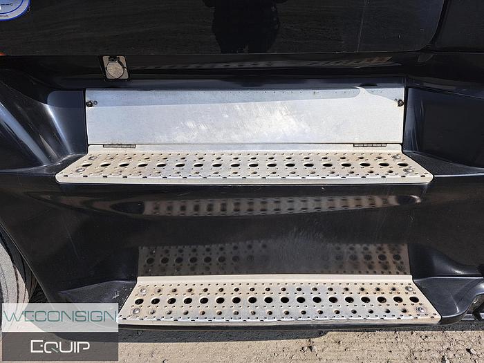 Used 2015 Freightliner Cascadia HWY Truck Tractor