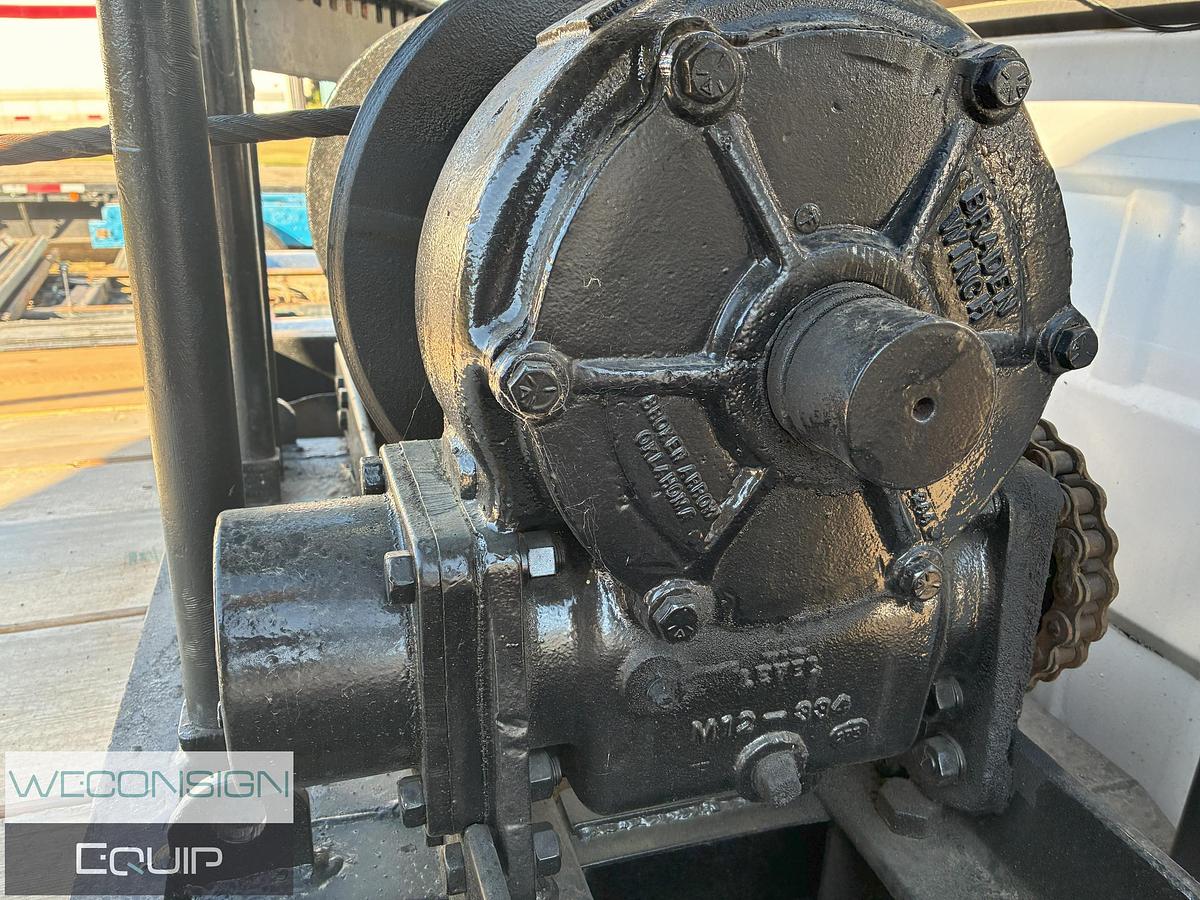 Used 1986 Mack Single Bed Truck