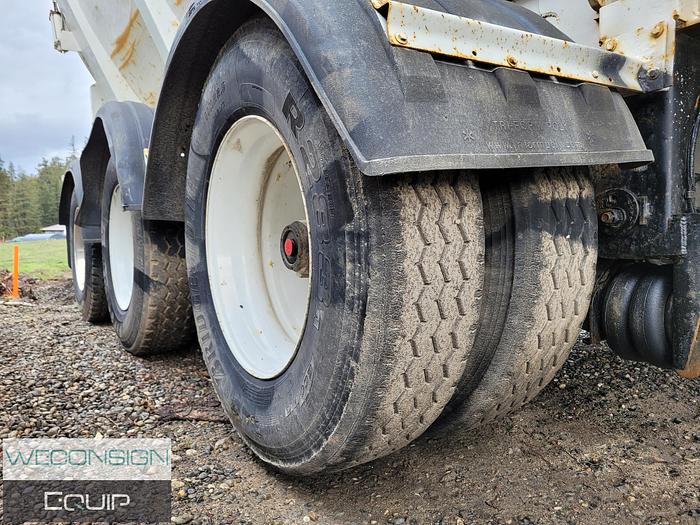 Used 2014 Trout River  Walking Floor Dump/Gravel