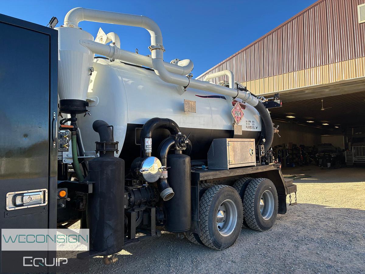 Used 2012 Freightliner Coronado SD Combo Vacuum Truck