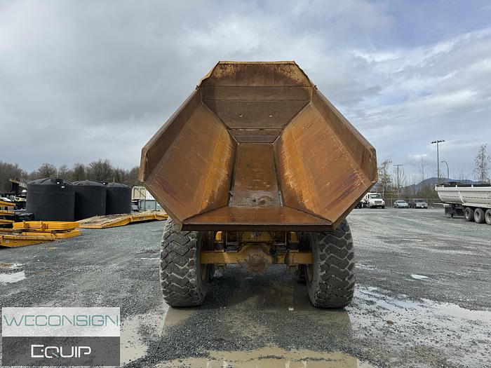 Used 2012 John Deere  300D