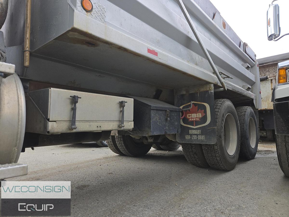 Used 2006 Sterling L9500 TA BC Spec Dump Truck