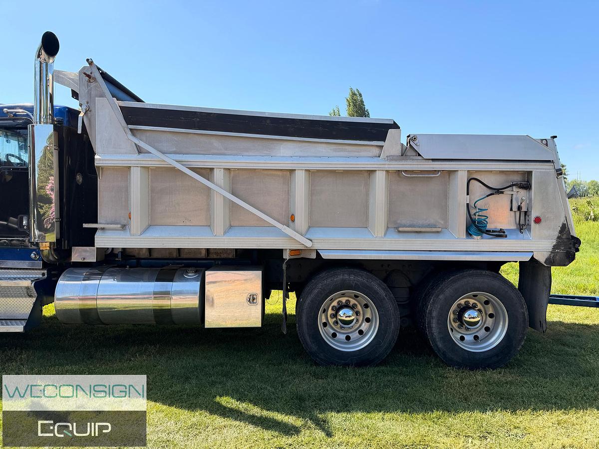 Used 2007 Kenworth W900 Dump Truck w/ K-Line Quad Transfer