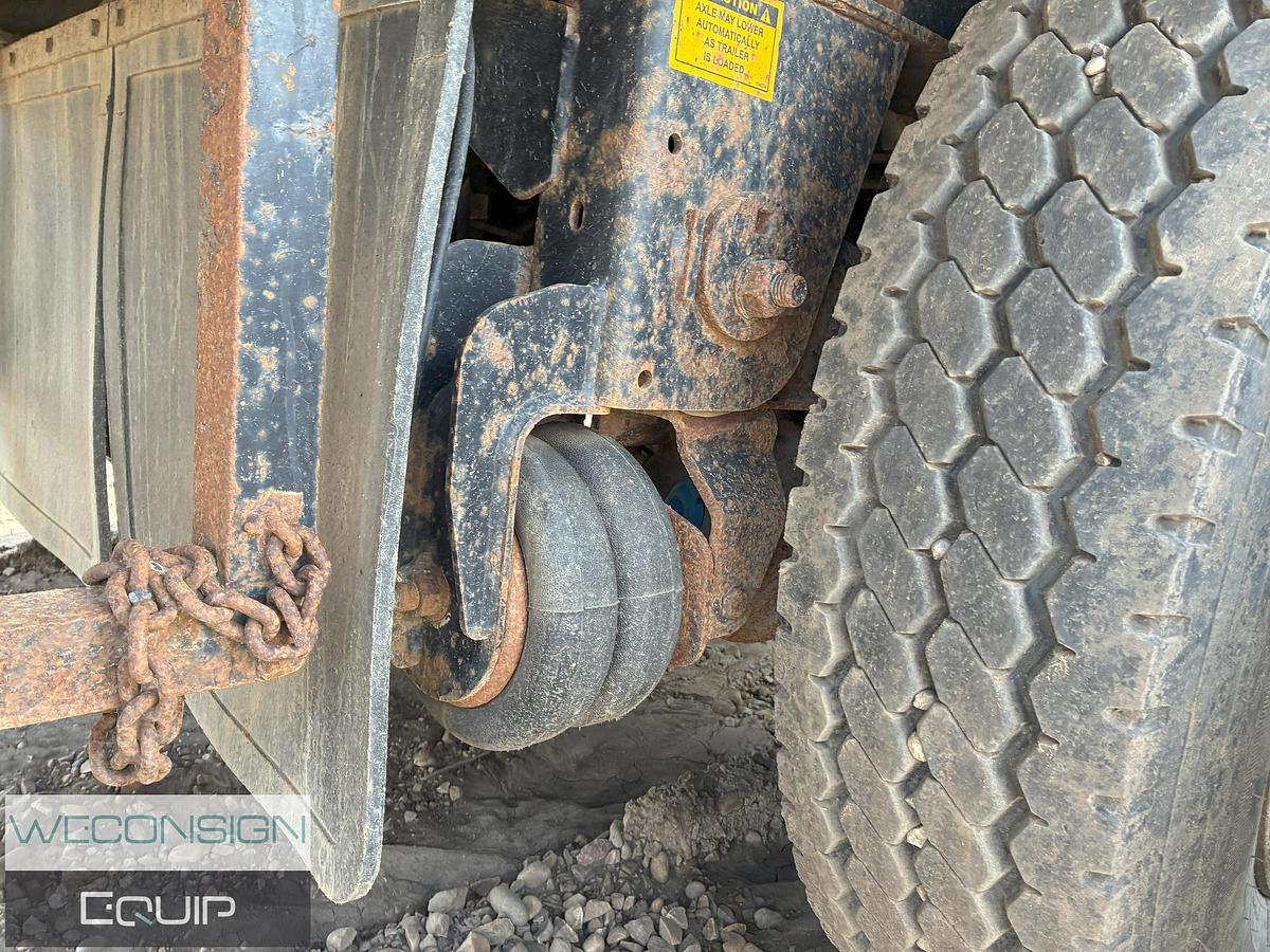 Used 2011 Doepker HB140701 Super B Flat Deck