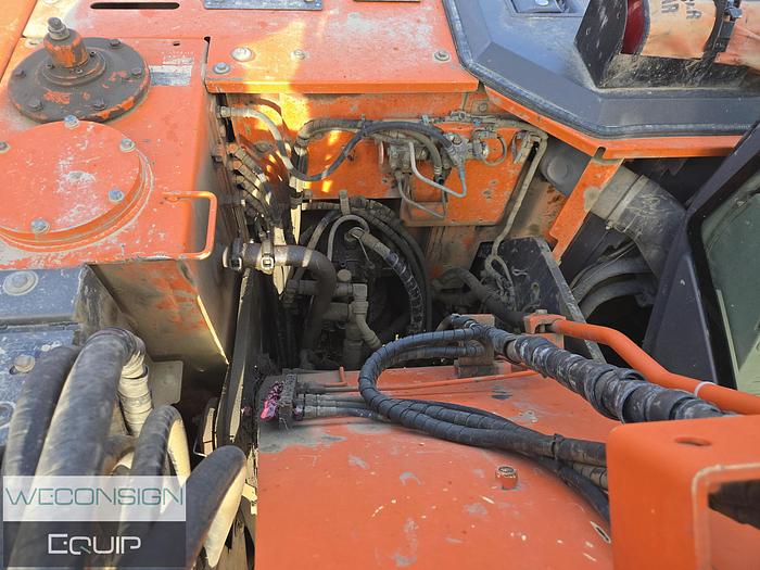 Used 2011 Hitachi  ZX225USR-3 Excavator