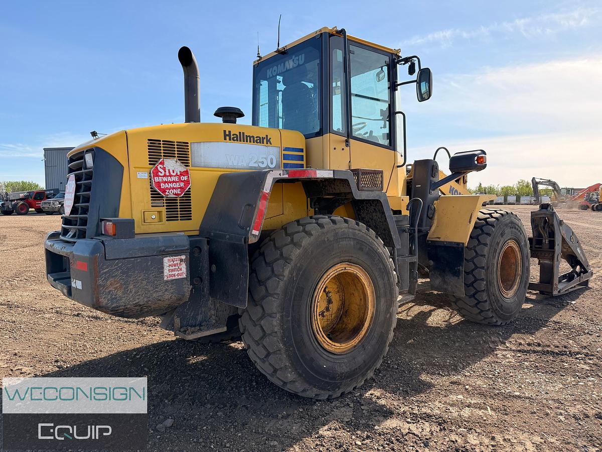 Used 2015 Komatsu WA250-6 Wheel Loader