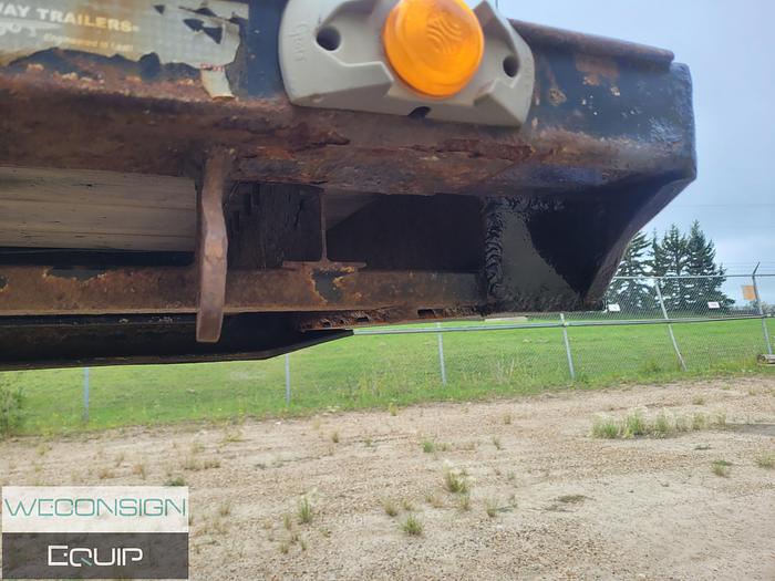 Used 2011 Thruway Super B Hi-Boy Flat Deck SH 76 & SH77