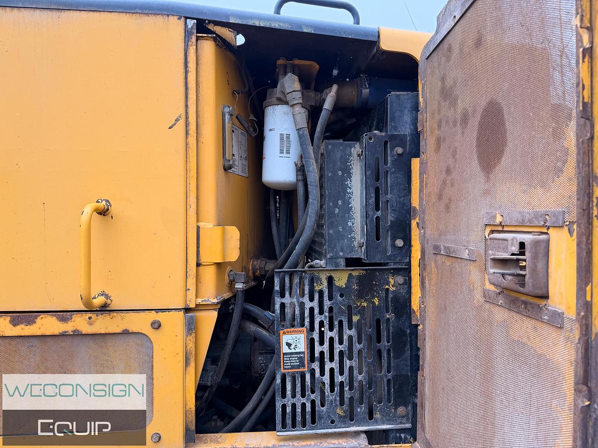 Used 2006 John Deere 872 Grader