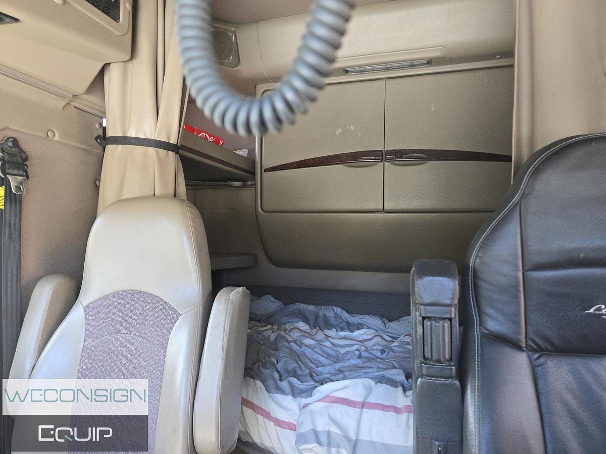 Used 2016 International 9900I SFA TA Tractor