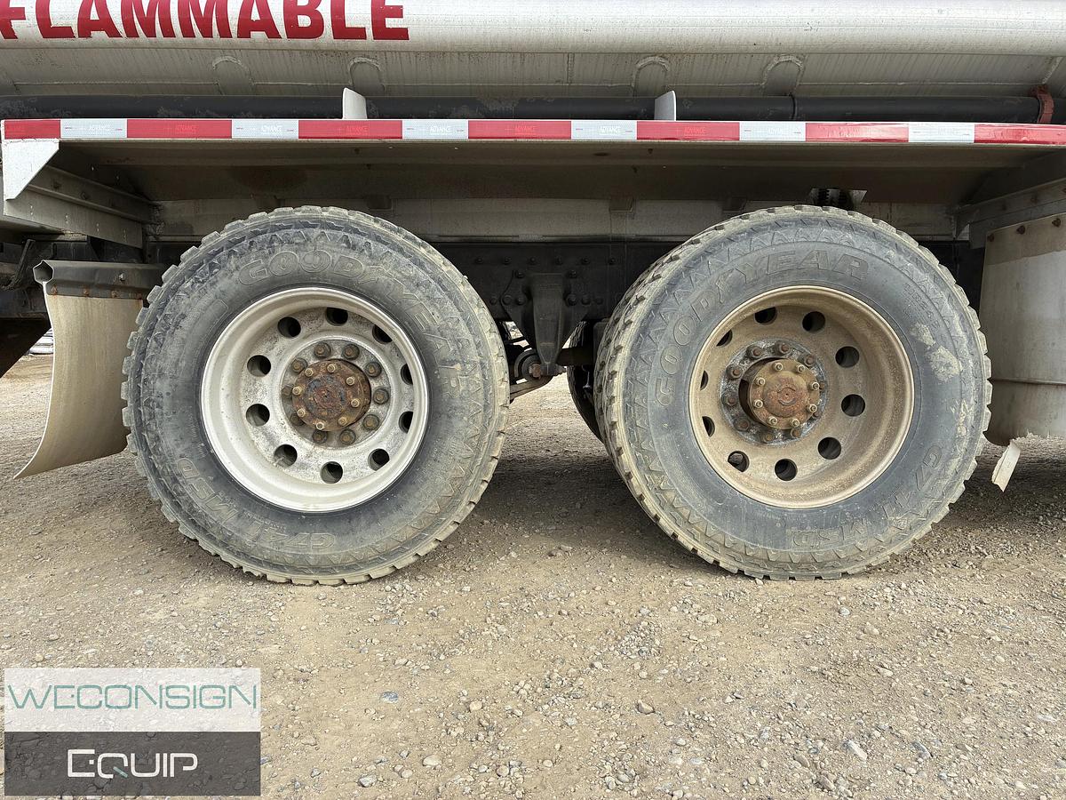 Used 2011 Freightliner Coronado SD Fuel and Lube Truck