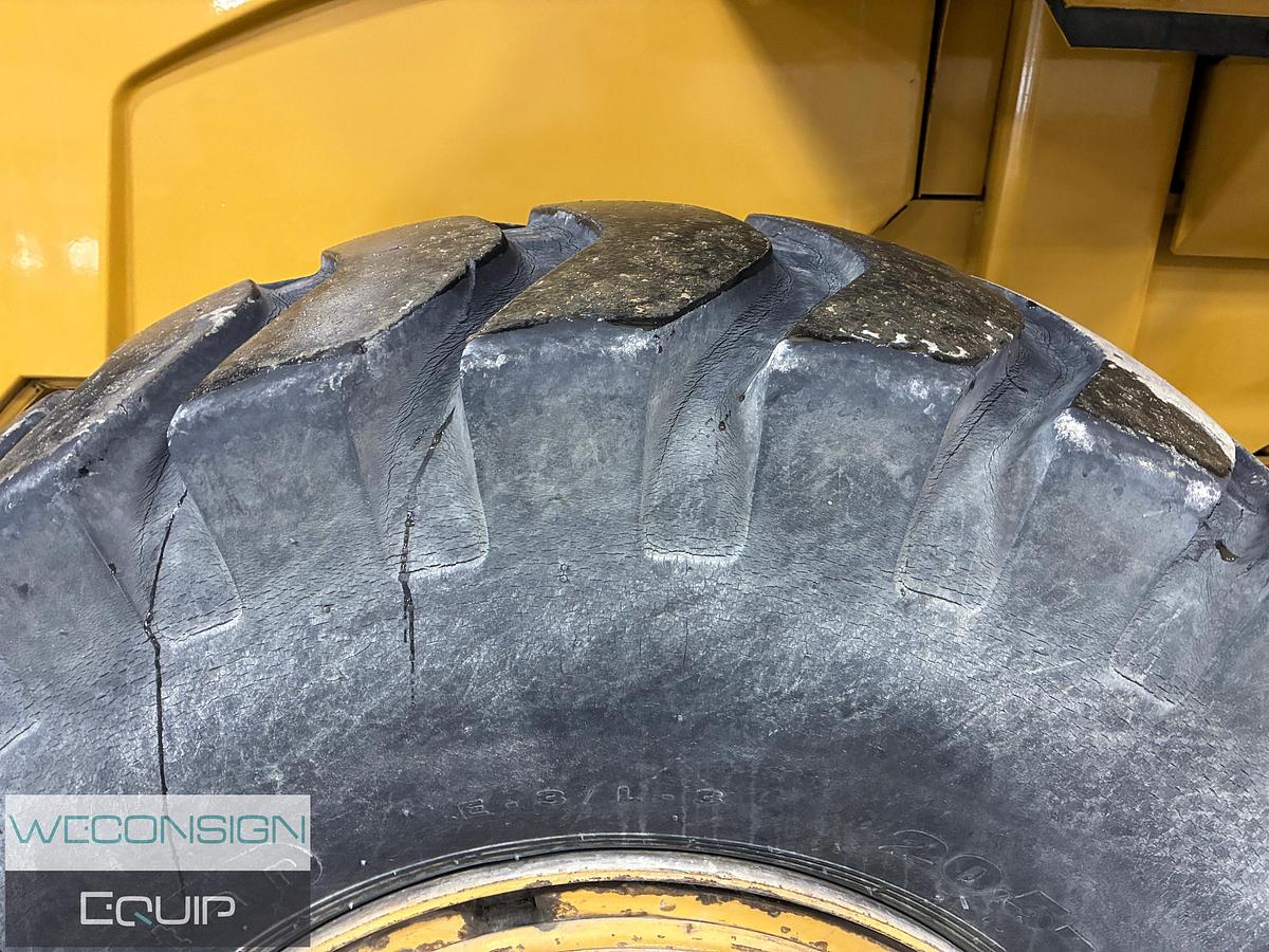 Used 1999 CAT 938G Wheeled Forklift