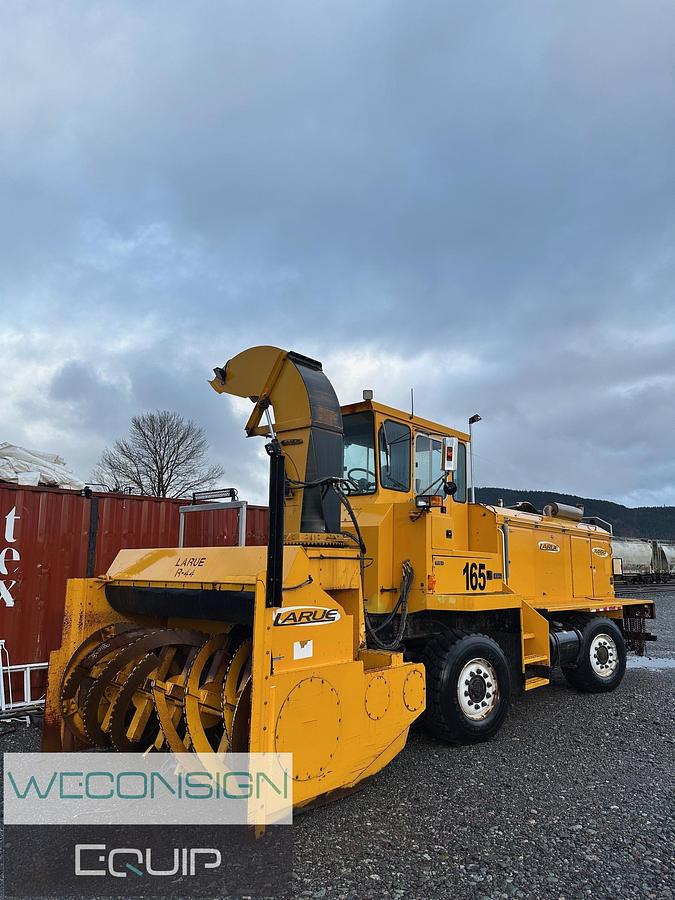 Used 2000 Larue 7460 Snowblower