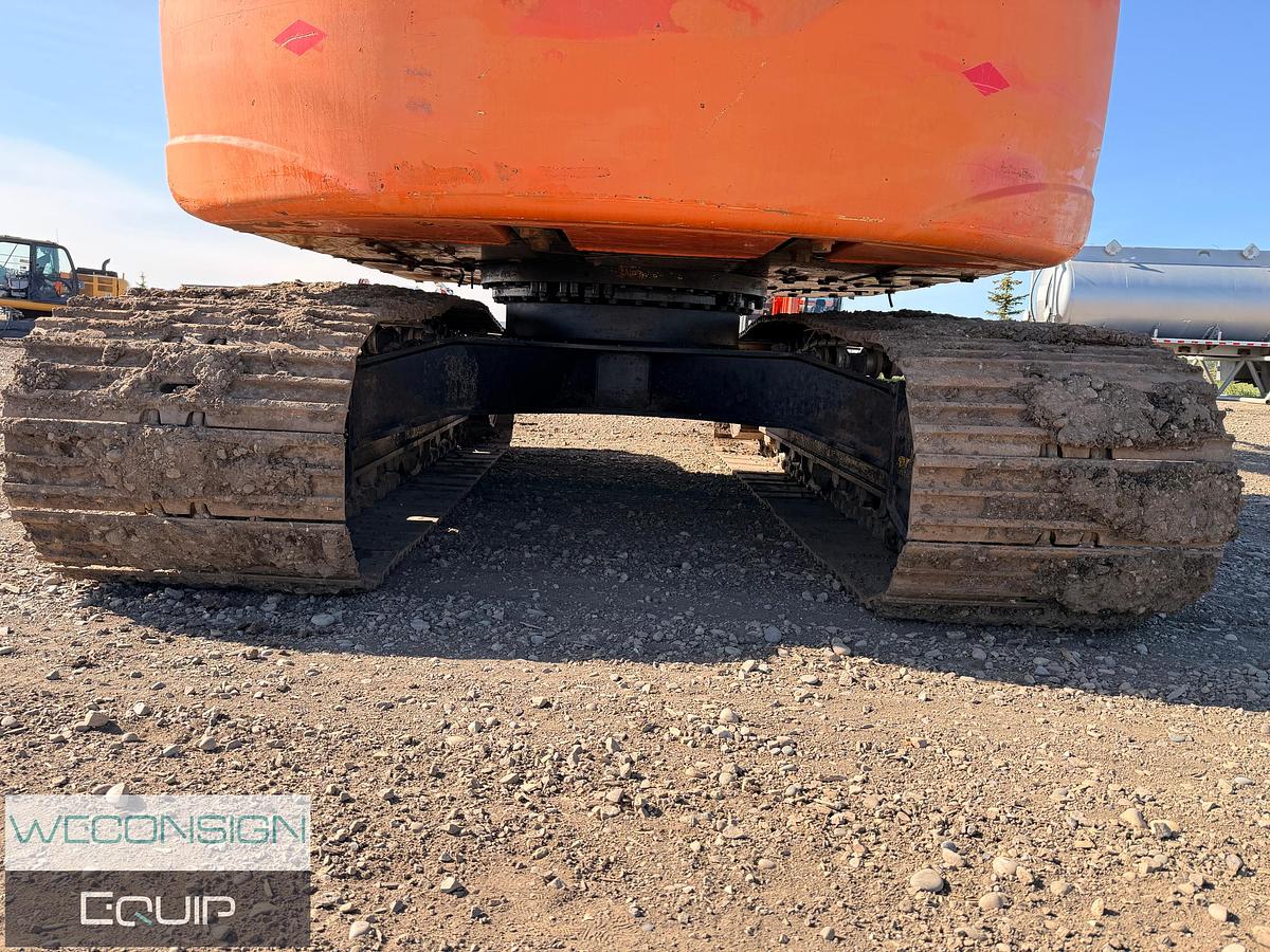 Used GTH-26 2015 Hitachi 245US LC Excavator