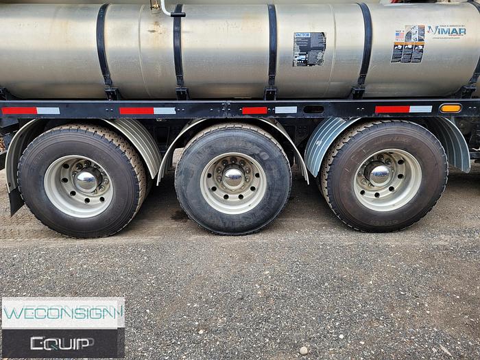 Used 2016 Kenworth T880 Hydro Excavator