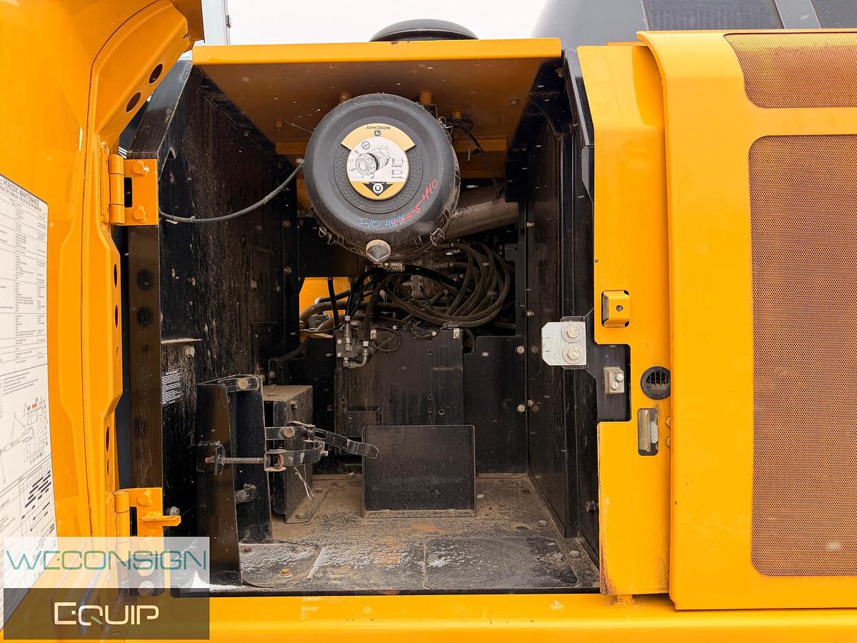 Used 2017 John Deere 250G LC Excavator