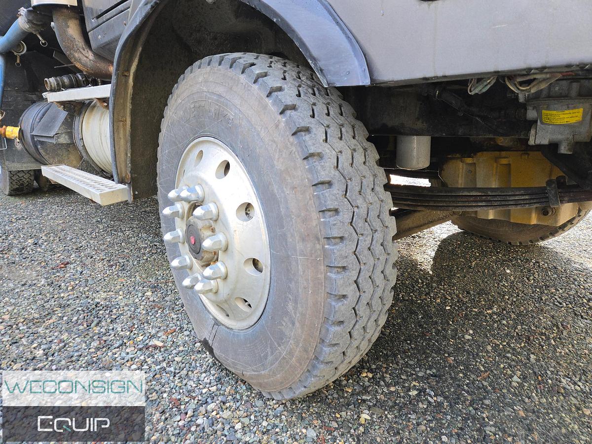 Used 1999 Western Star 5864S TA Water Truck