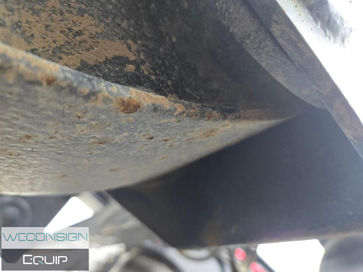 Used 2014 Pacesetter 55T 9 Axle Lowbed/Lowboy Trailer Combination