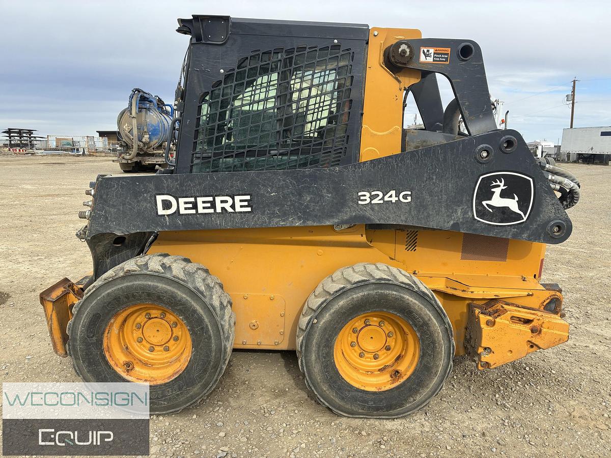 Used John Deere 324G Skid Steer