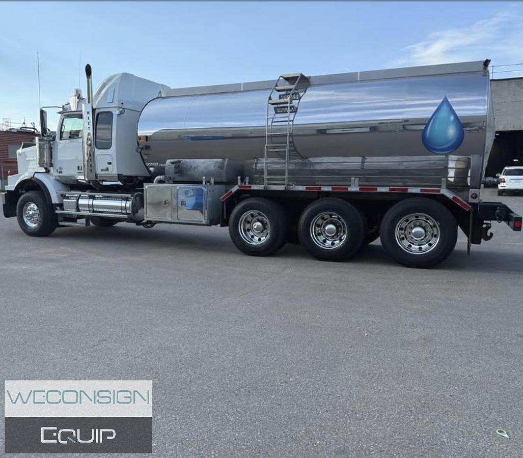 Used 2020 Western Star 4900