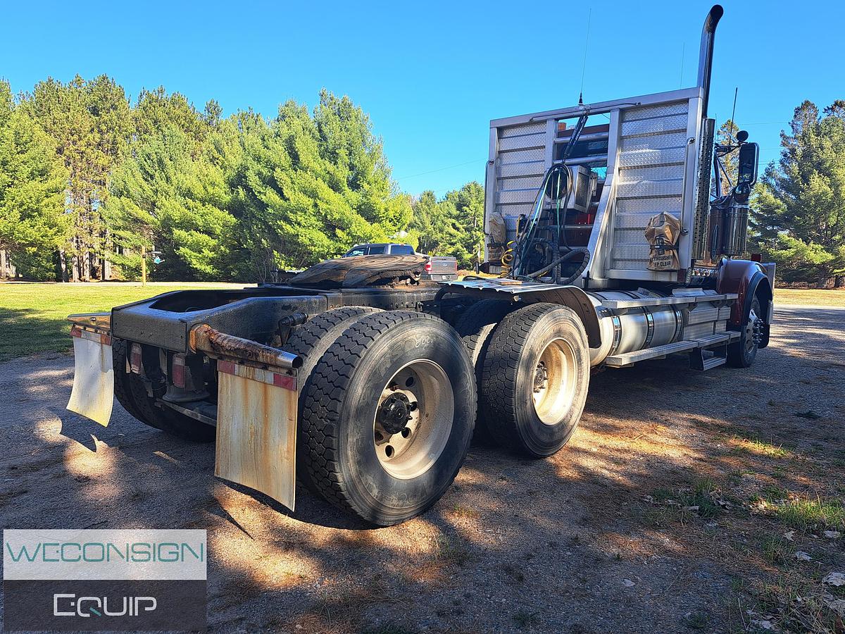 Used 2017 Western Star 4900SF