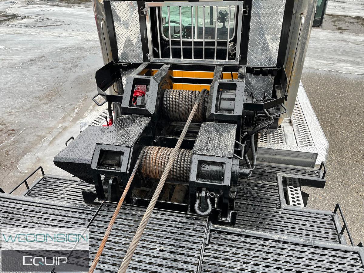 Used 2007 Western Star 6900XD 8x8 Bed Truck