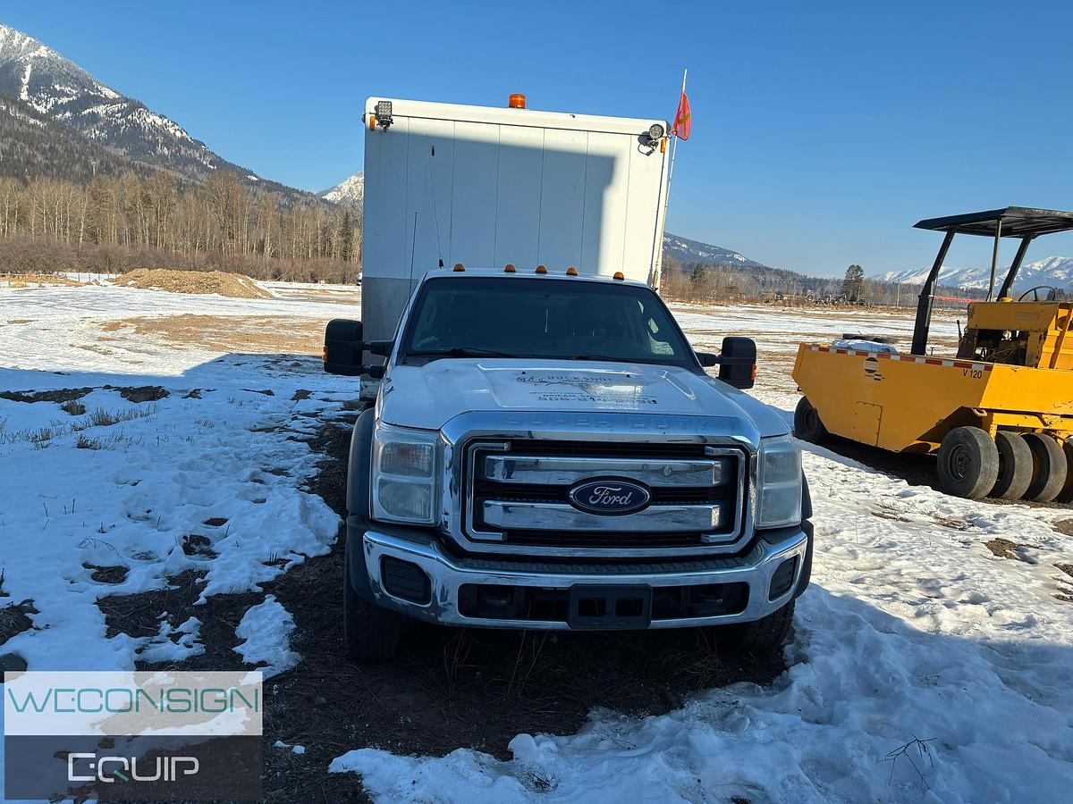 Used 2015 Ford F-550 Extended Cab Lube Truck