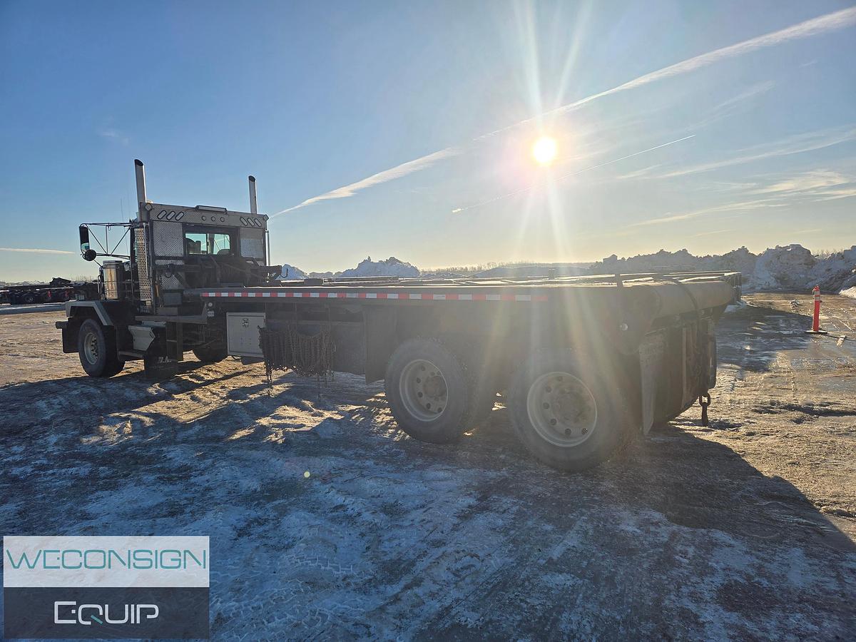 Used 2006 Kenworth C500B Bed Truck