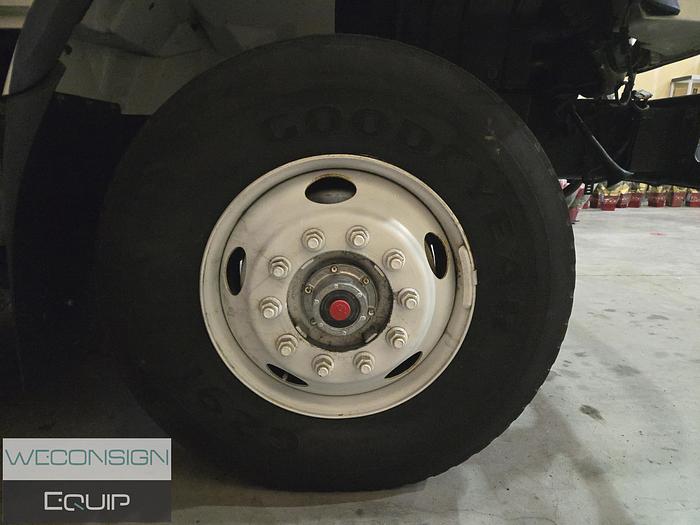 Used 2016 International 7400SBA Sander/ Dump Truck