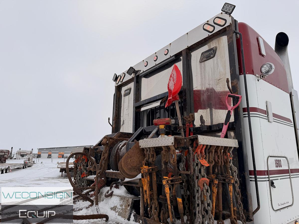Used 2015 Peterbilt 367 Tri Drive Winch Truck