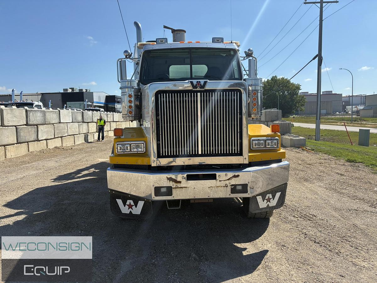 Used 2013 Western Star 4900SB
