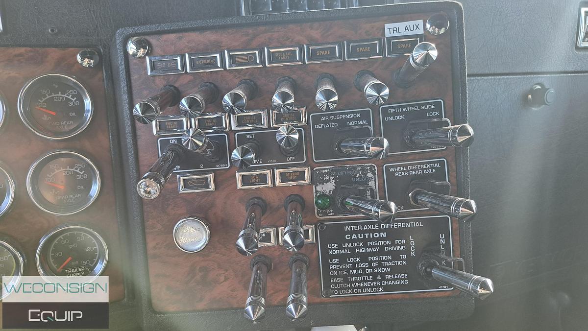 Used 2001 Kenworth W900B