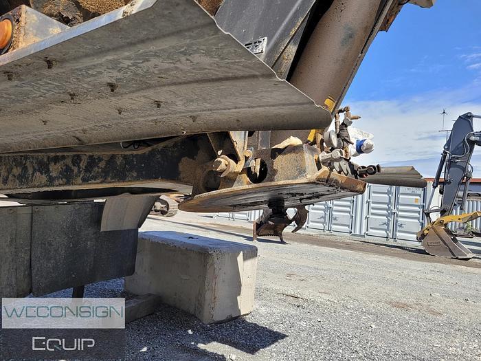 Used 2003 Doepker End Dump/Gravel