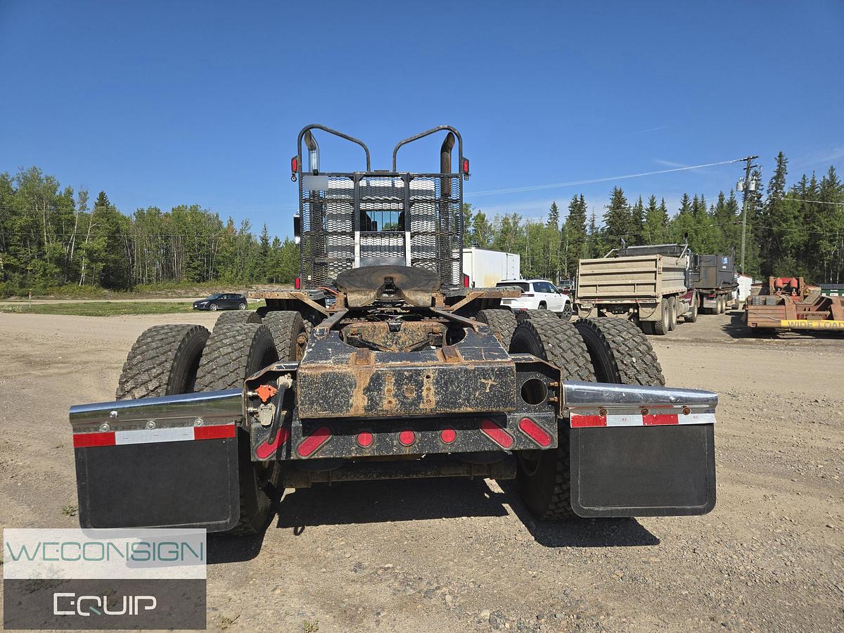 Used 2020 Kenworth T800 Daycab Logging Truck