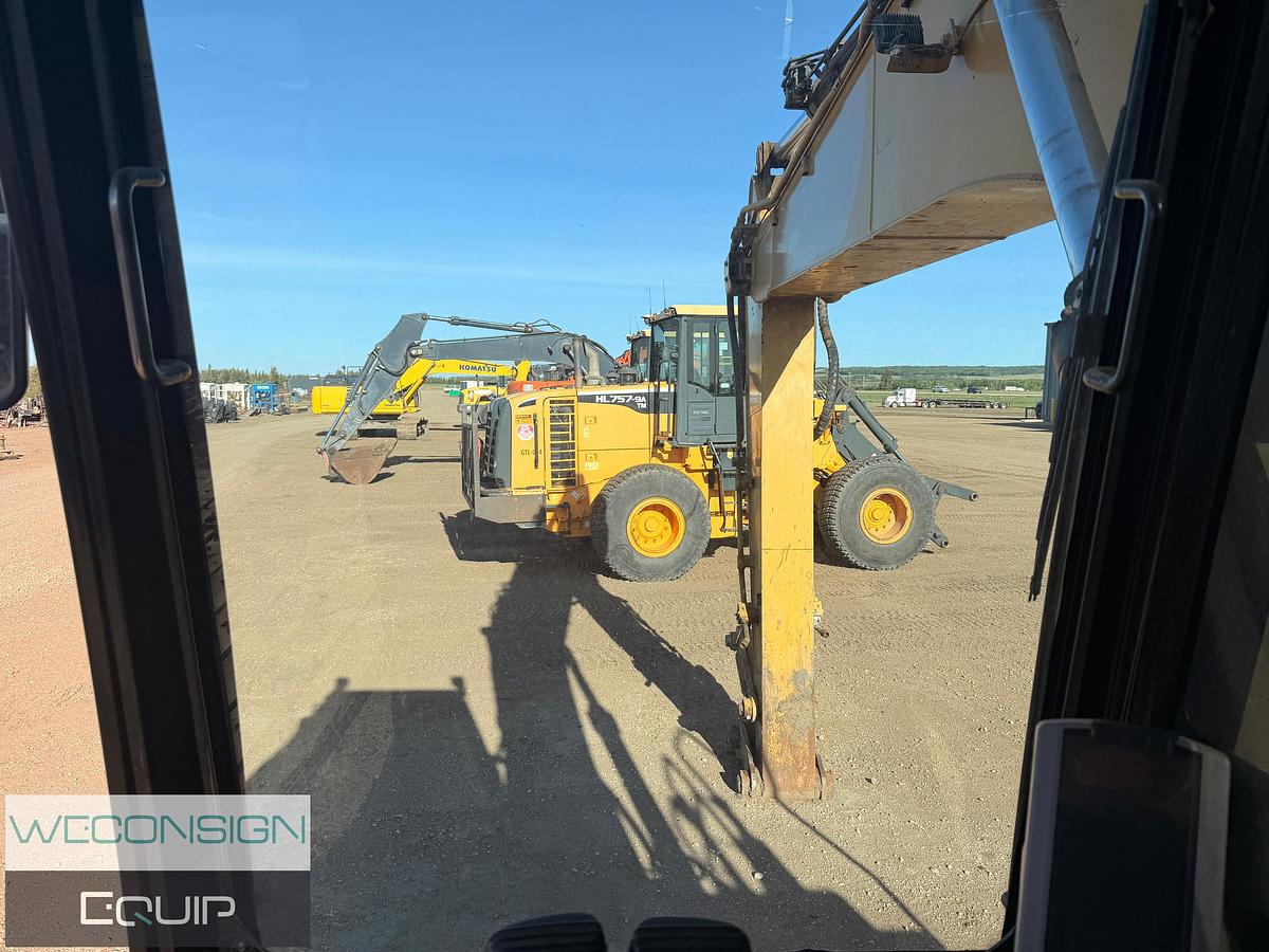Used 2014 CAT 320E Excavator