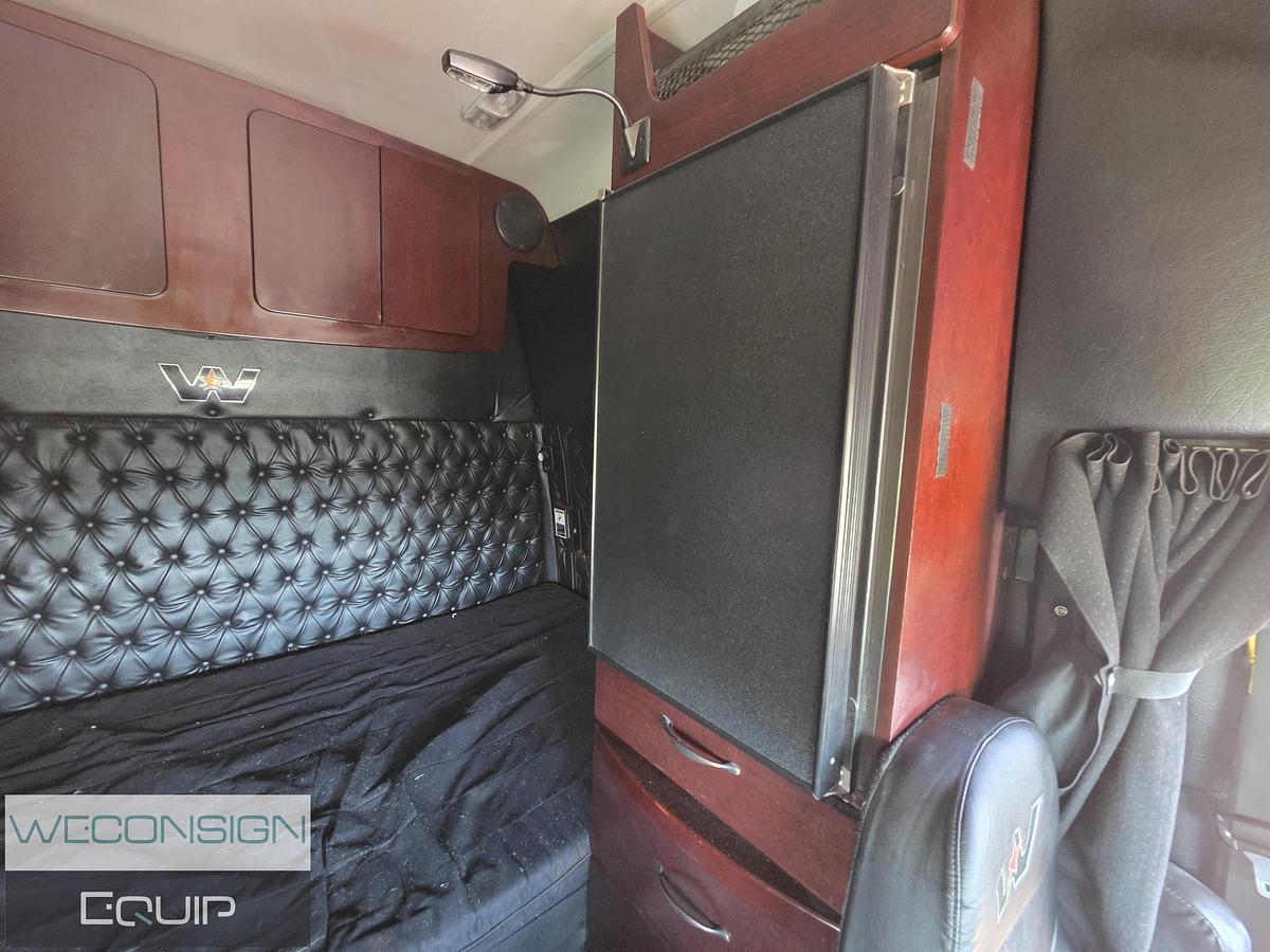 Used 2023 Western Star 4900EX Sleeper Truck Tractor