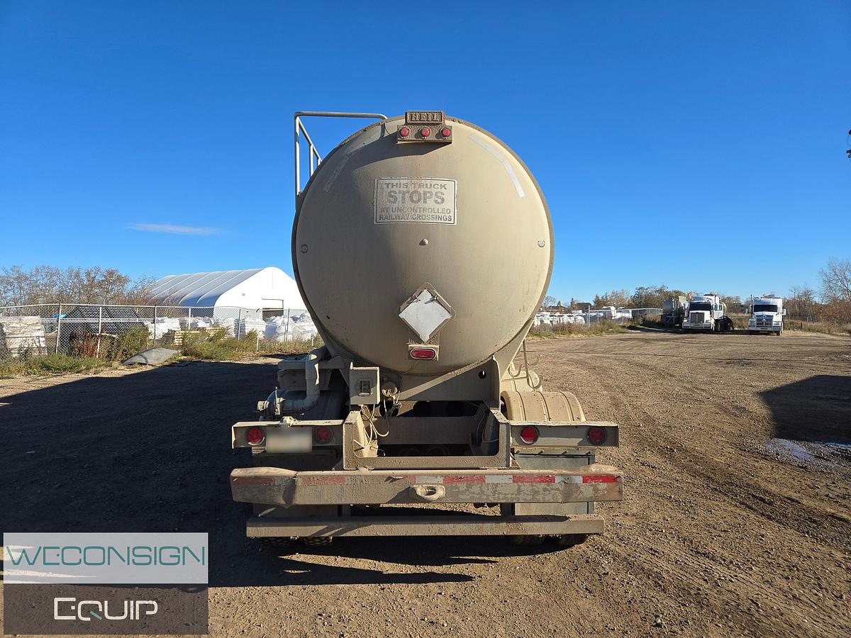 Used 2008 Heil Heated Fluid Belly Pumper