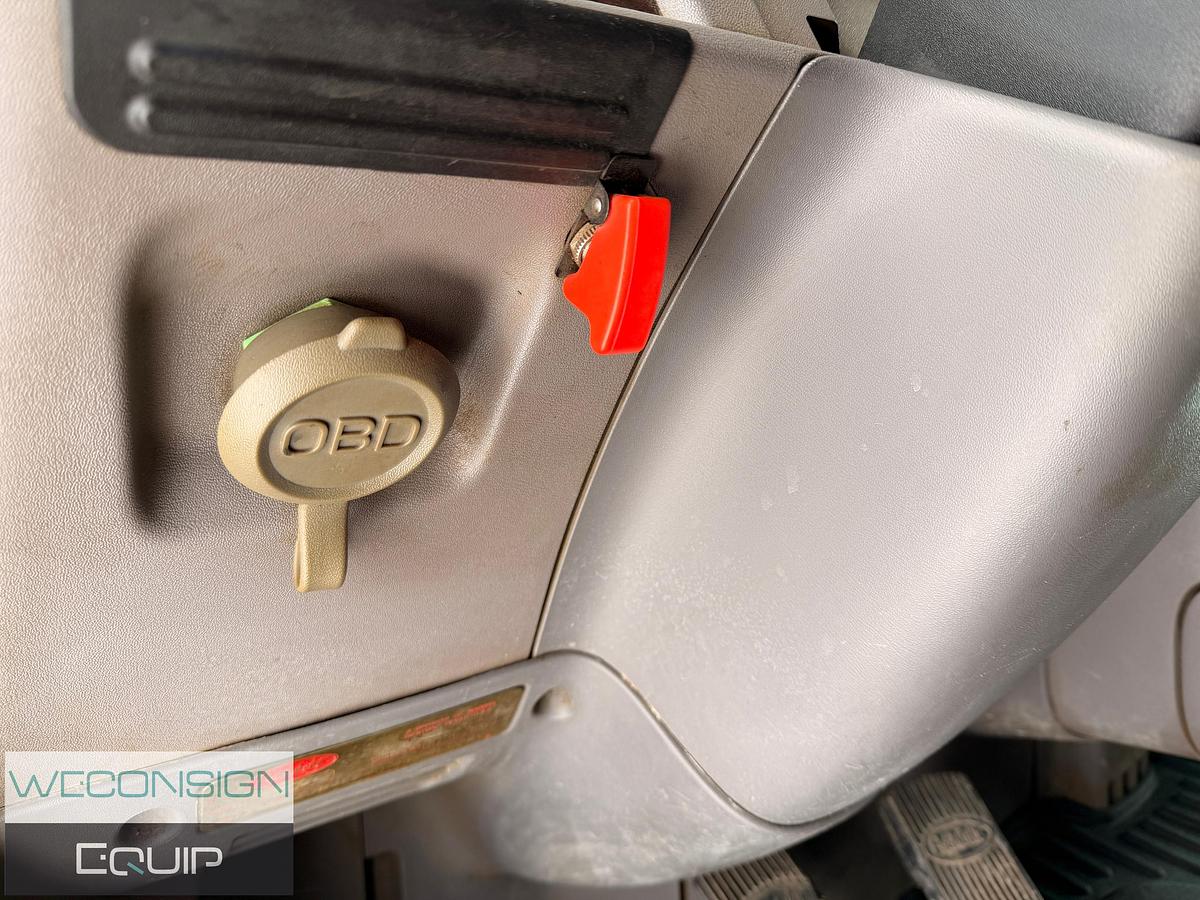 Used 2015 Peterbilt 367 Tri Drive Winch Truck