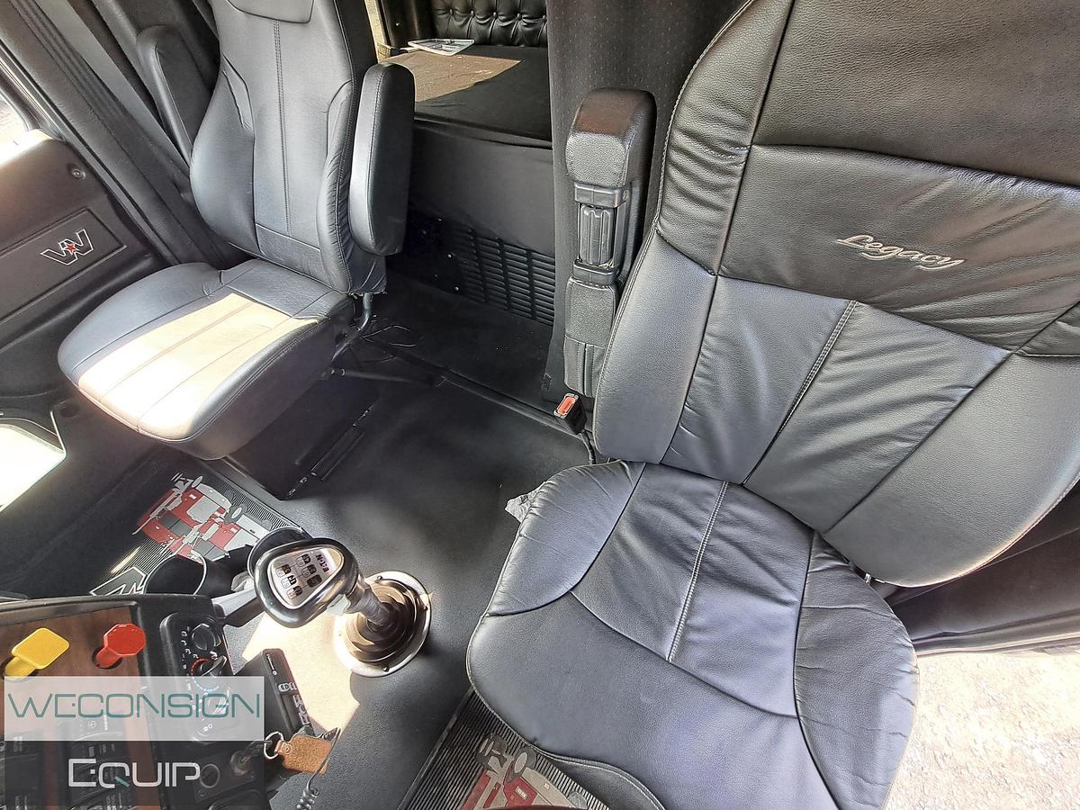 Used 2021 Western Star 4900