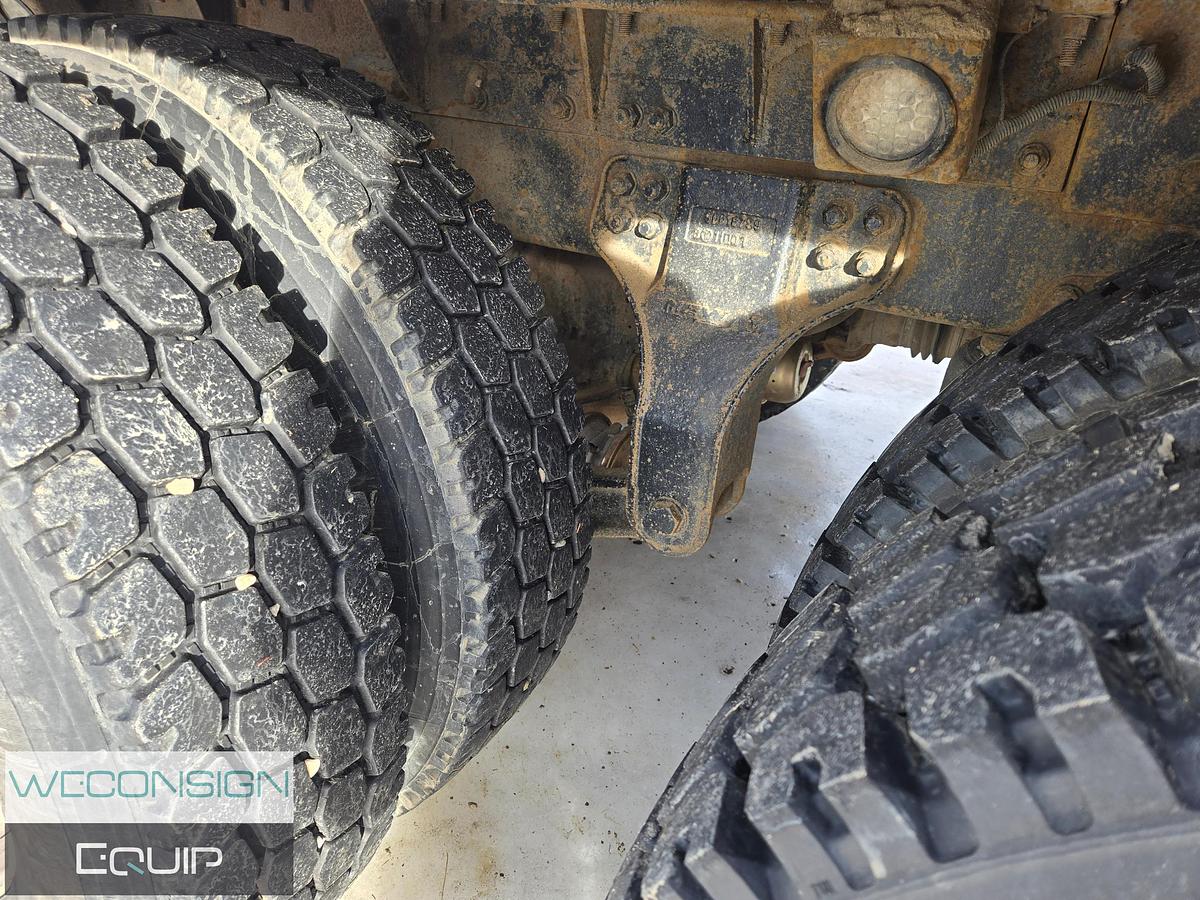 Used 2013 Kenworth T800 Winch Truck