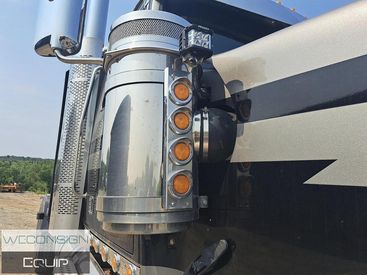 Used 2021 Western Star 4900