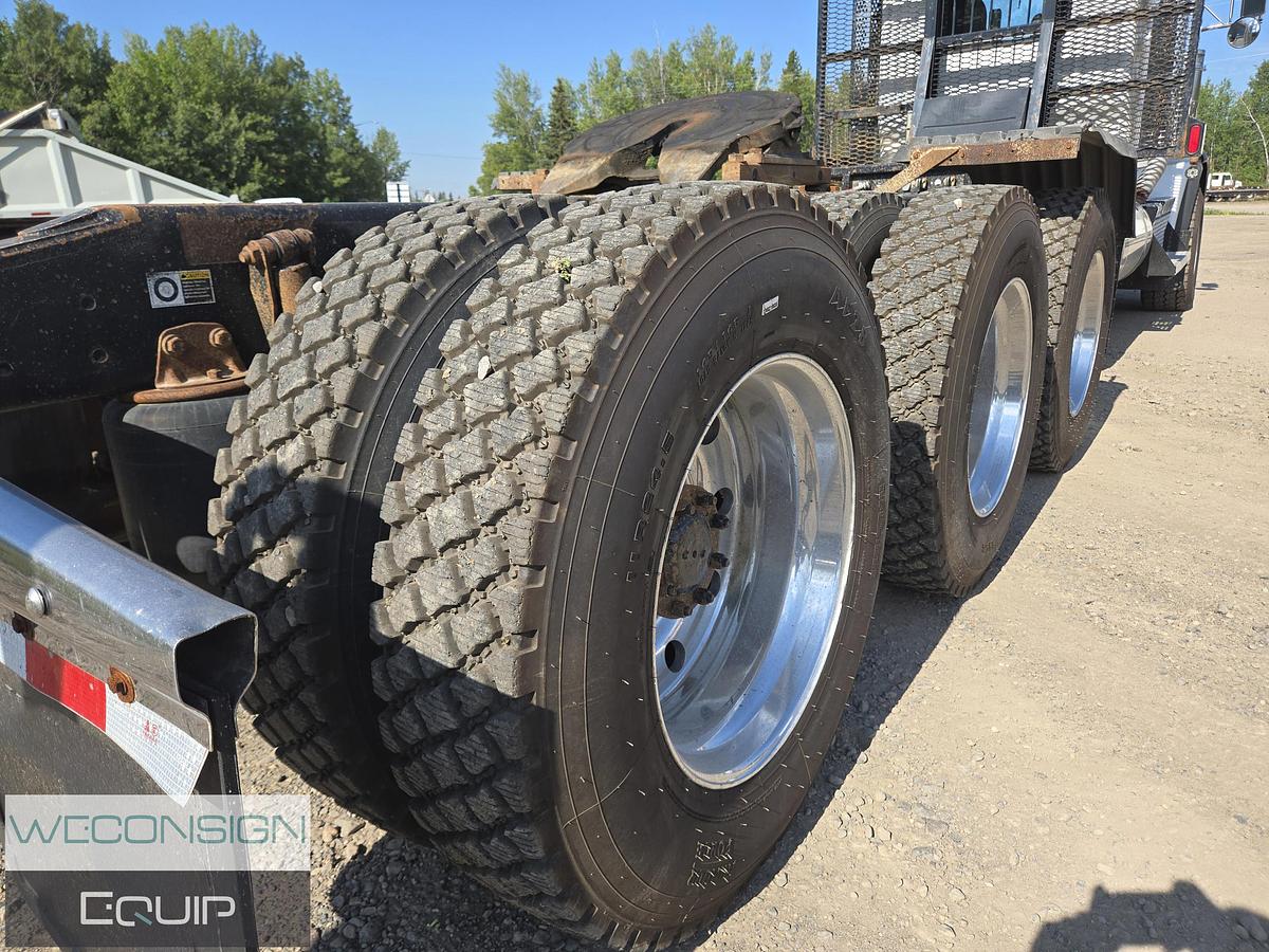 Used 2020 Kenworth T800 Daycab Logging Truck